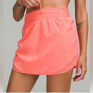 LULULEMON Hotty Hot High-Rise Skirt /Built-In Liners Raspberry Cream Size:4